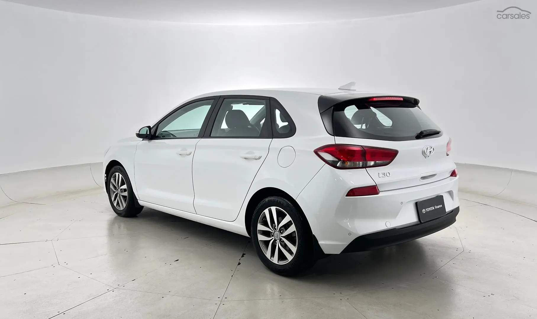 2020 Hyundai i30 Image 2