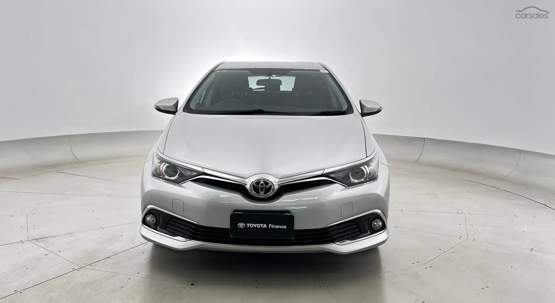 2015 Toyota Corolla Image 9