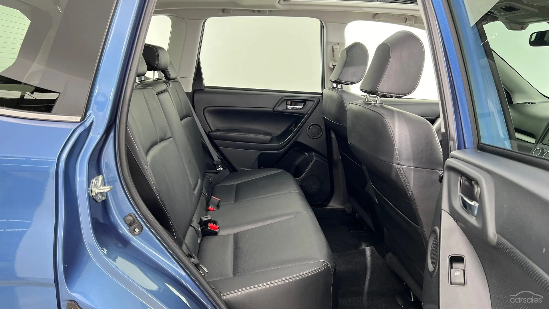 2014 Subaru Forester Image 16