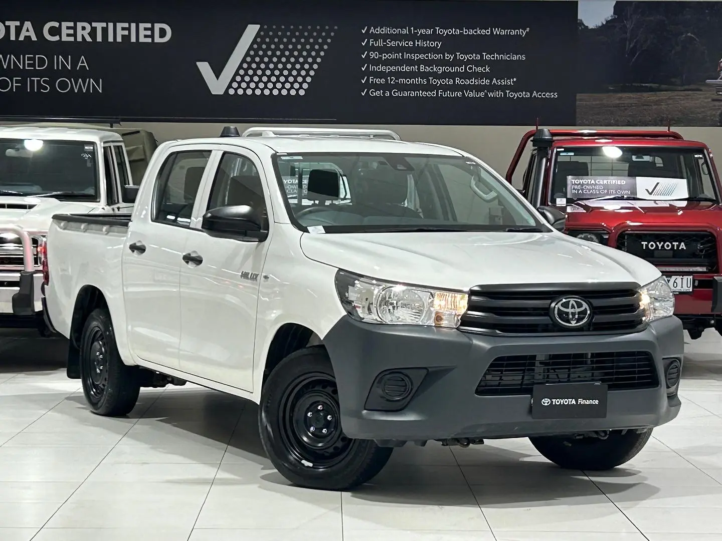 2022 Toyota Hilux Gallery Image 1