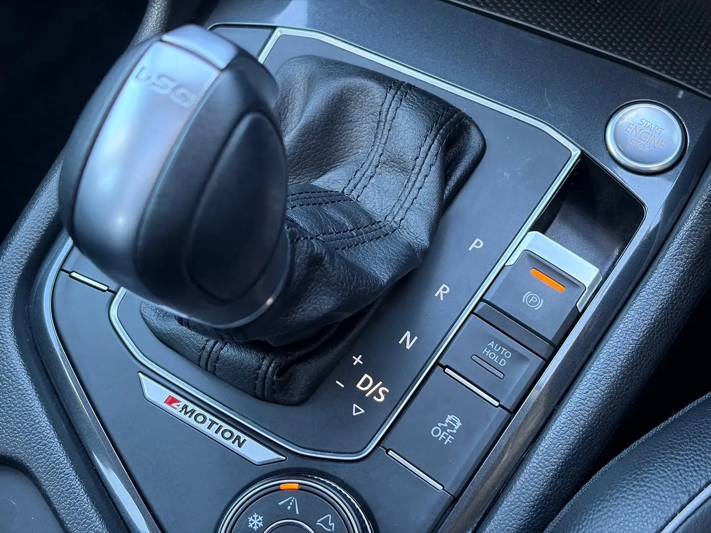 2017 Volkswagen Tiguan Gallery Image 22