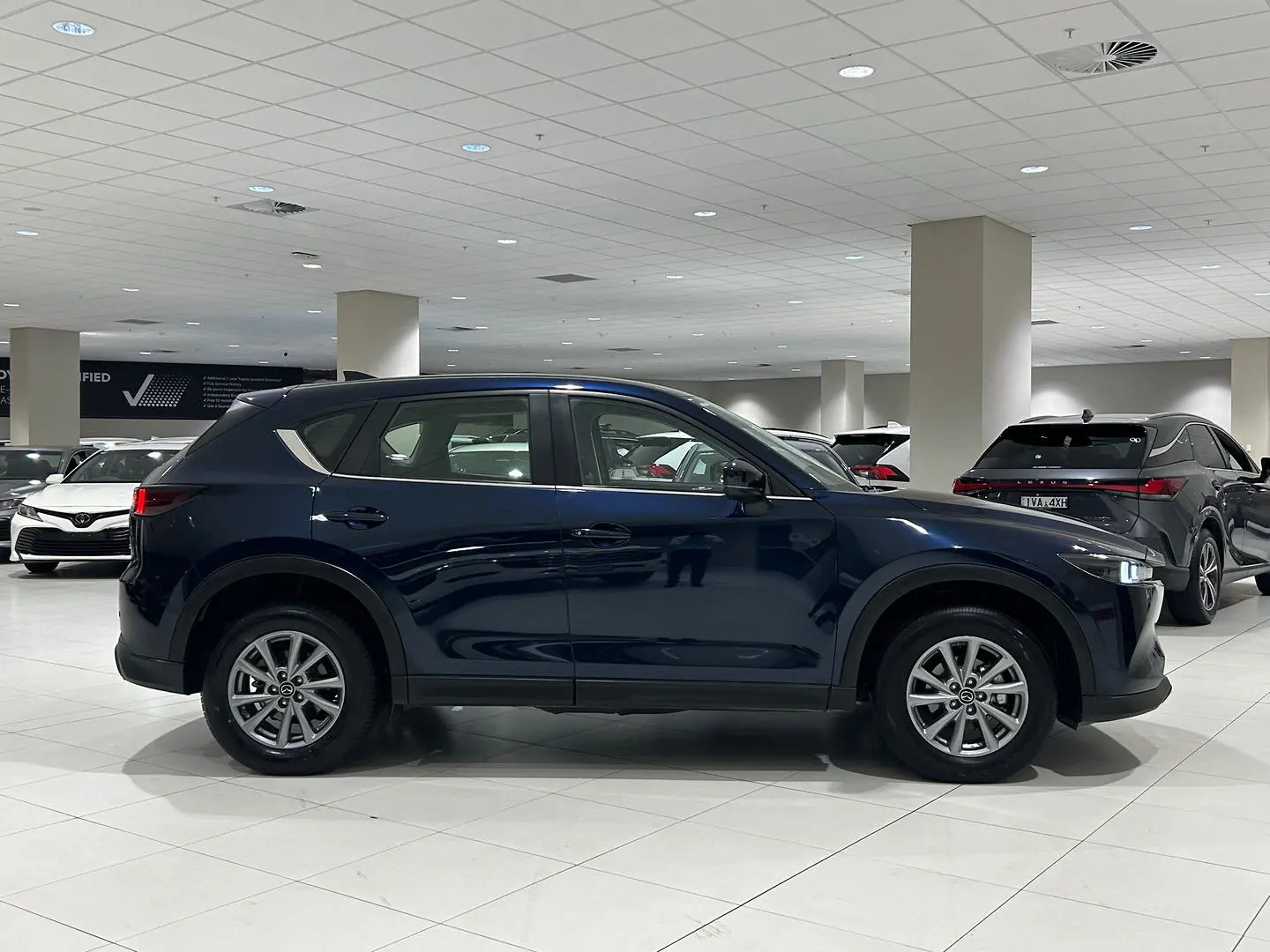 2022 Mazda CX-5 Gallery Image 2