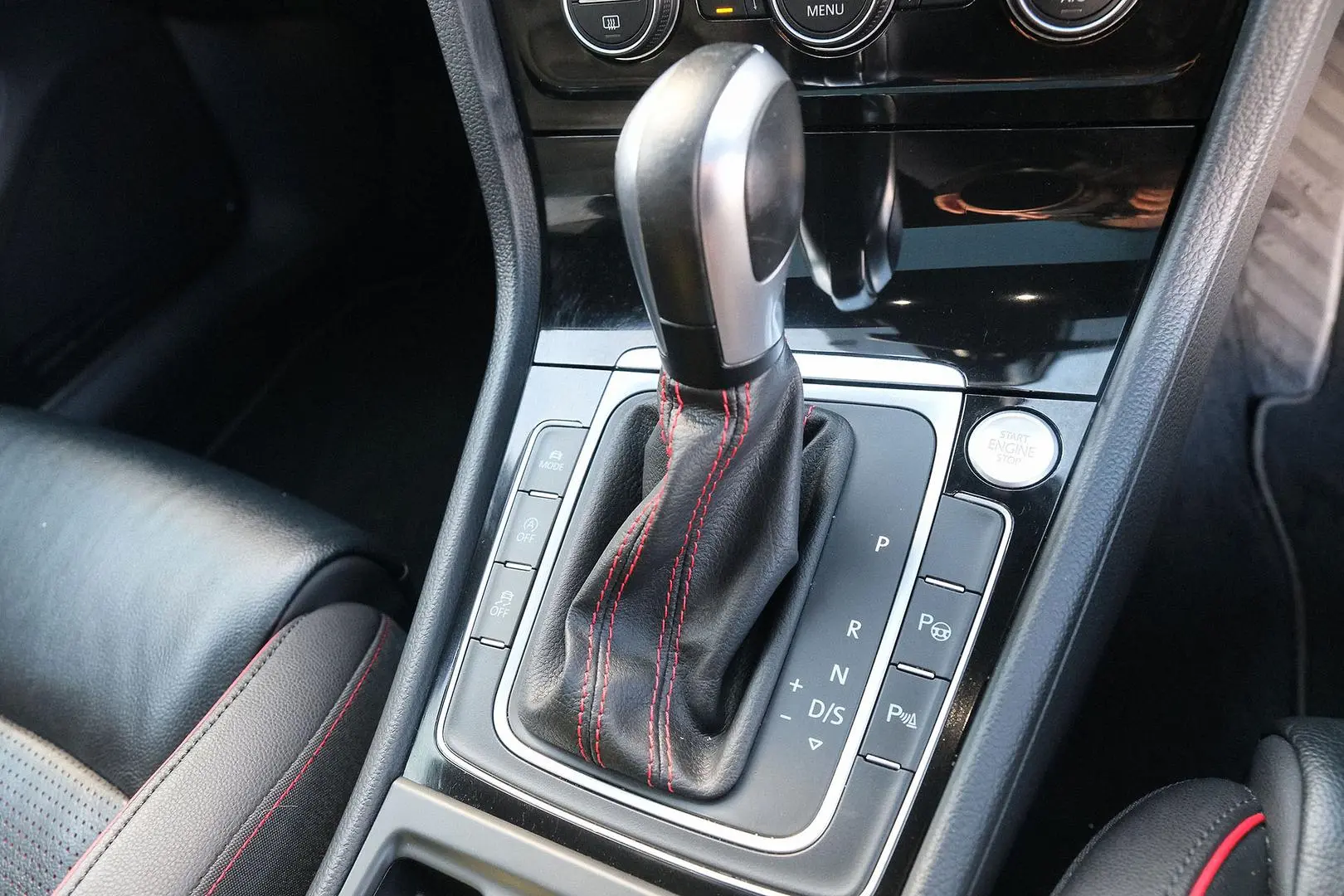 2019 Volkswagen Golf Gallery Image 18
