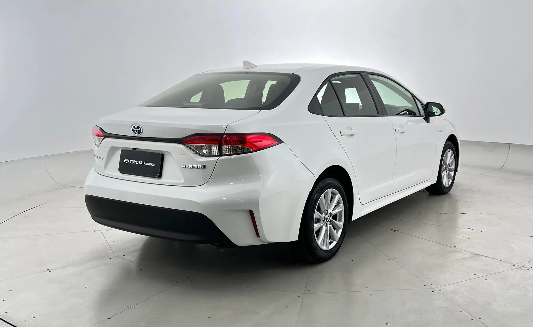 2023 Toyota Corolla Gallery Image 8