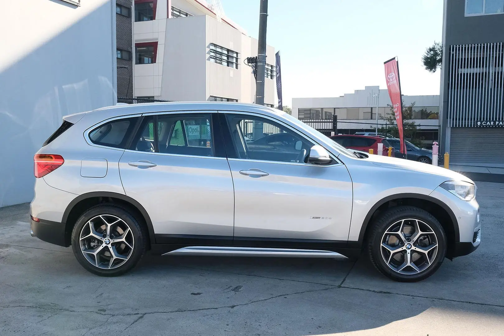 2015 BMW X1 Gallery Image 5
