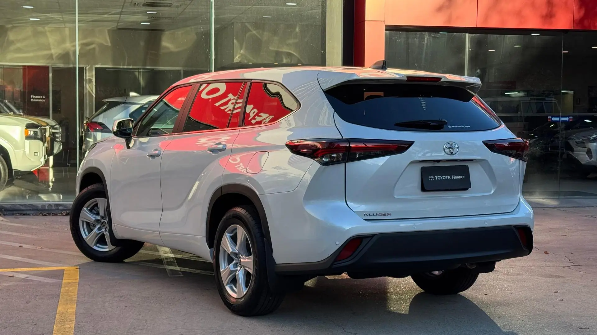 2024 Toyota Kluger Gallery Image 2