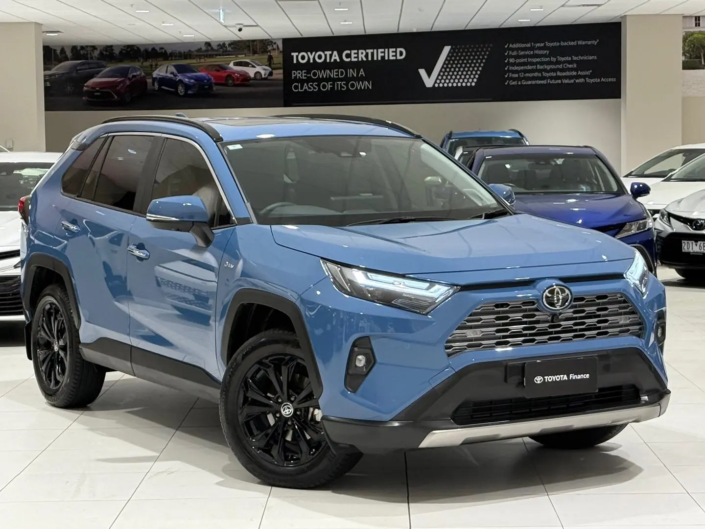 2025 Toyota RAV4 Gallery Image 1