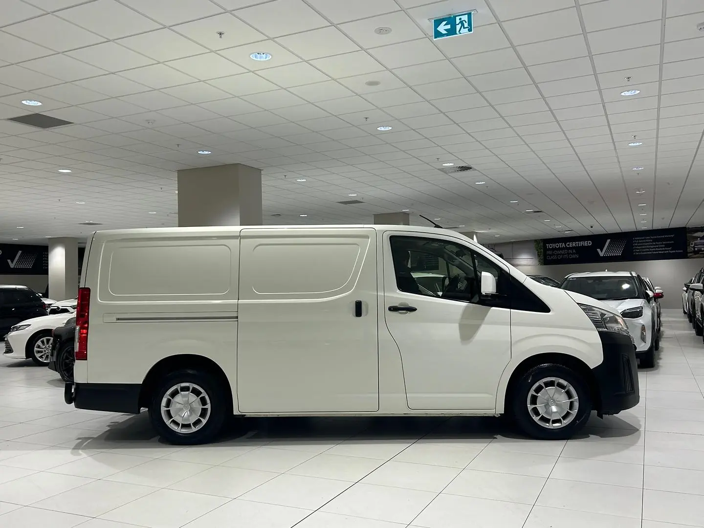 2021 Toyota Hiace Gallery Image 2