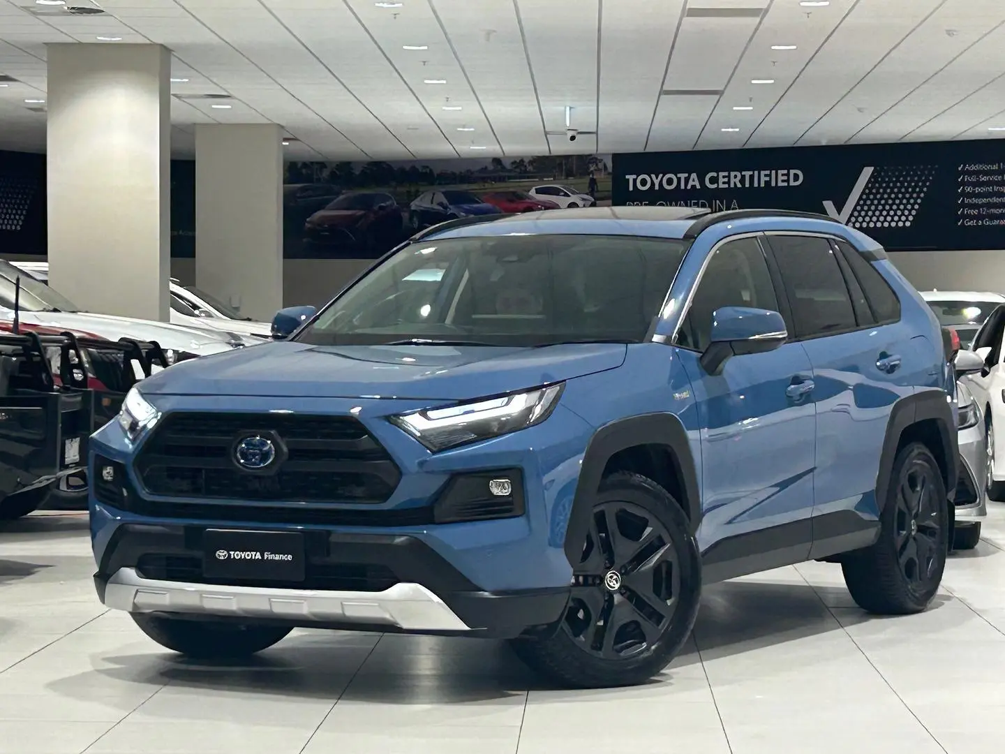 2024 Toyota RAV4 Gallery Image 5