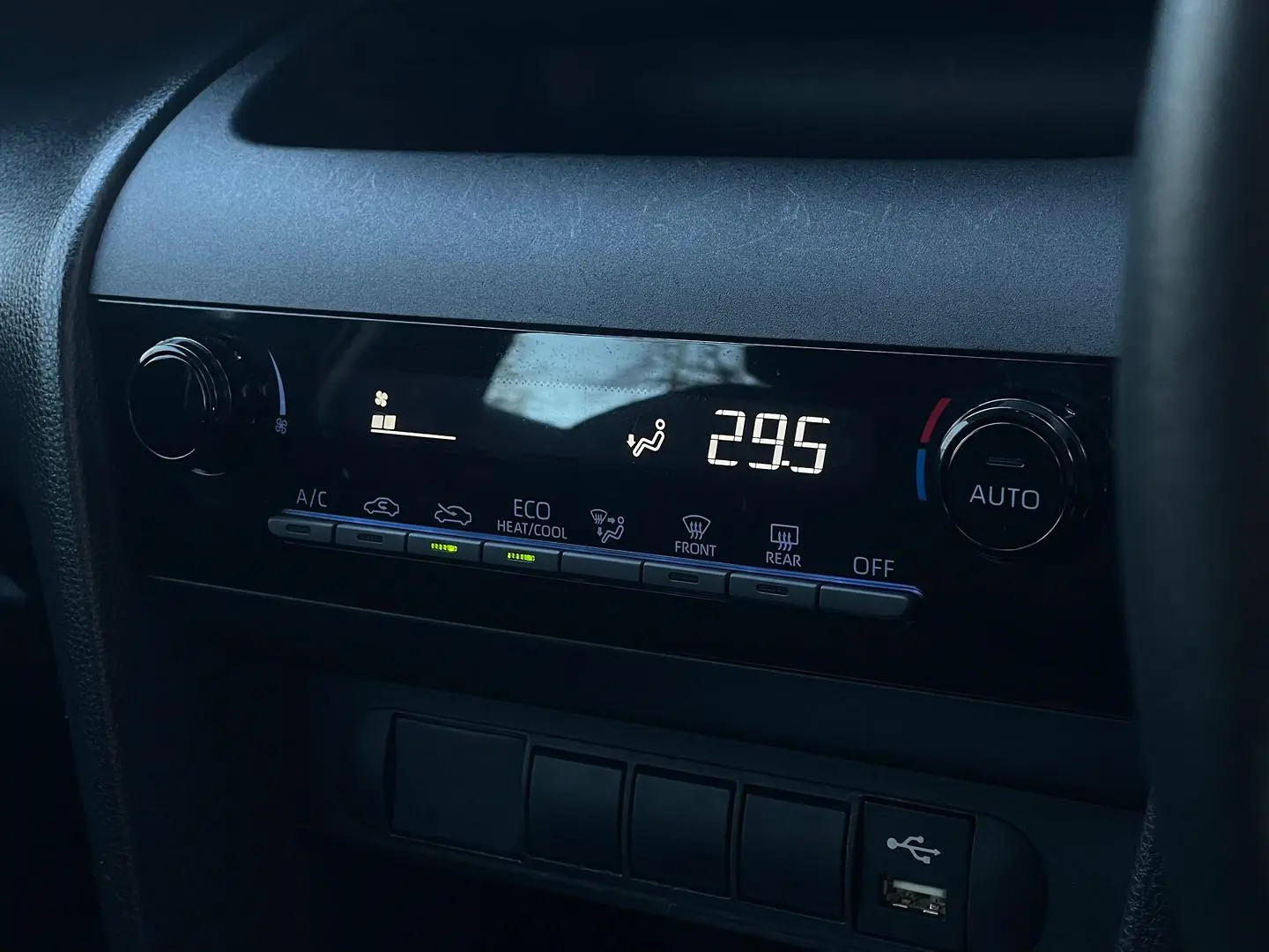 2021 Toyota Yaris Cross Gallery Image 15