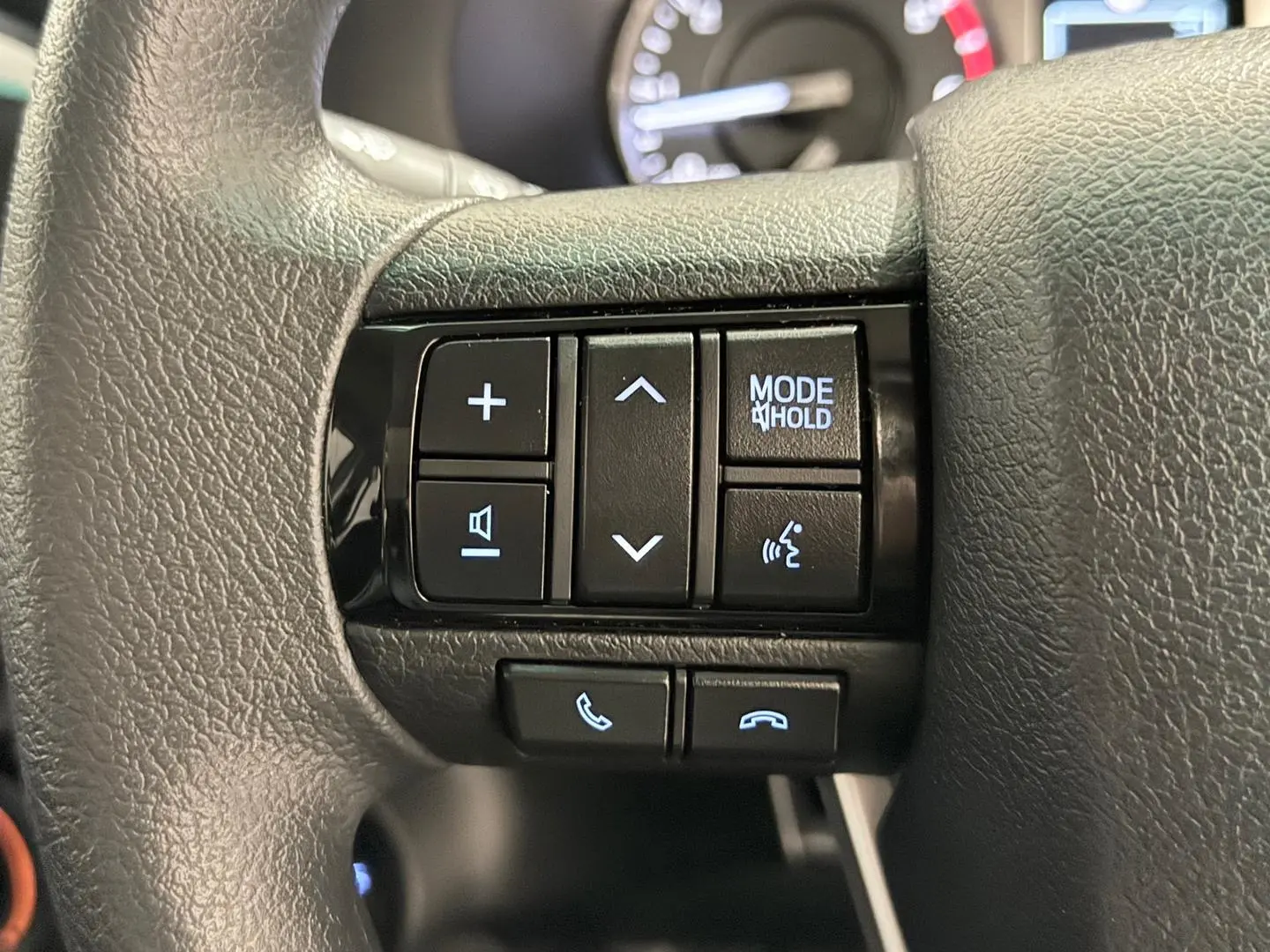 2020 Toyota Hilux Gallery Image 22