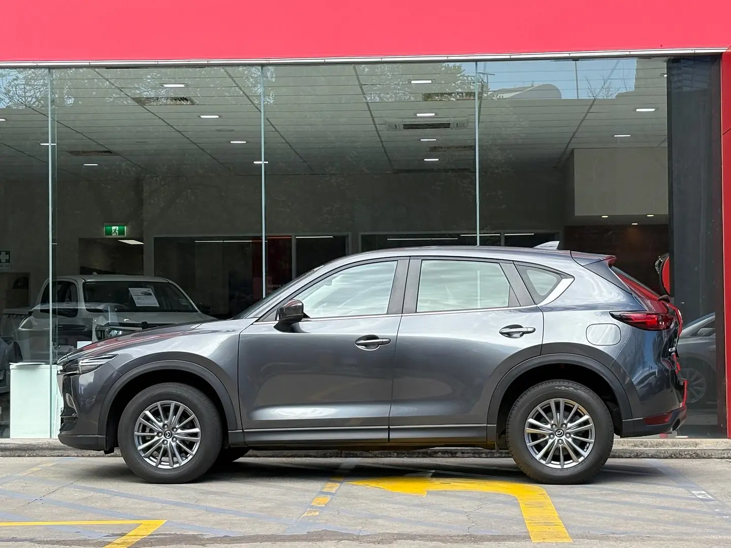 2017 Mazda CX-5 Gallery Image 5