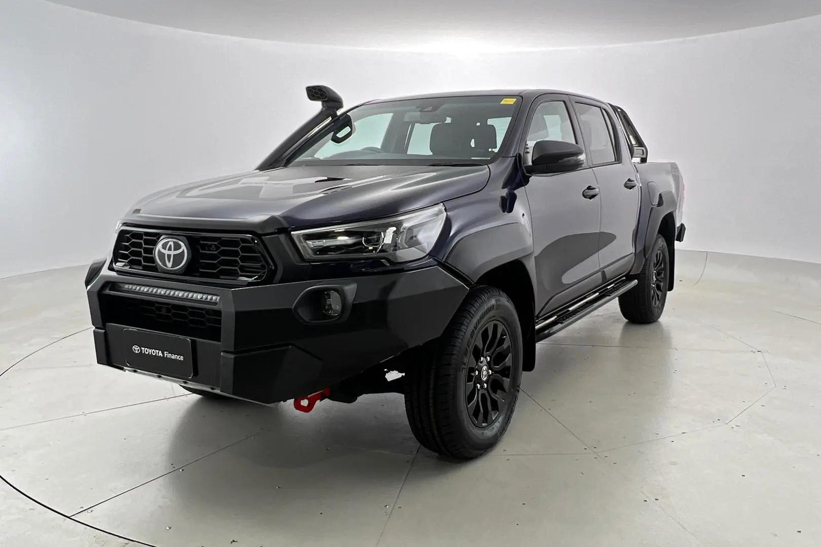 2022 Toyota Hilux Gallery Image 10