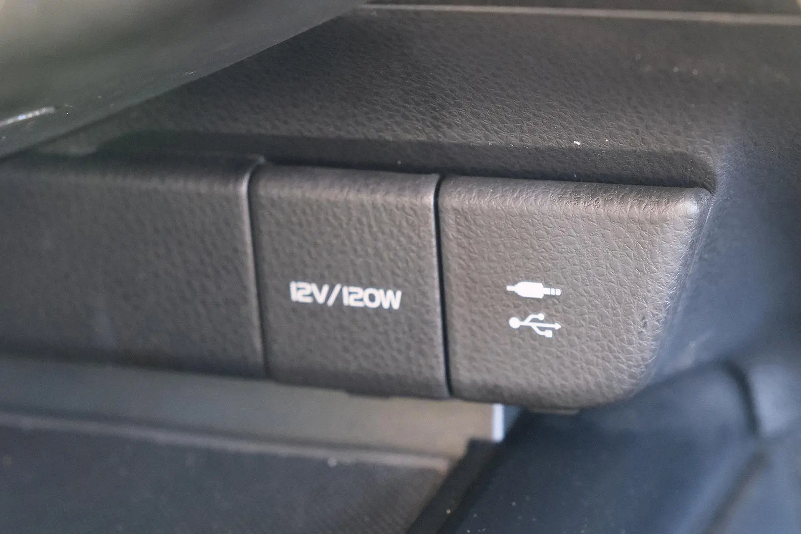2018 Toyota Camry Gallery Image 19