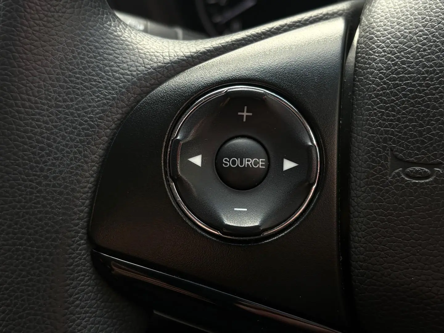2021 Honda HR-V Gallery Image 19