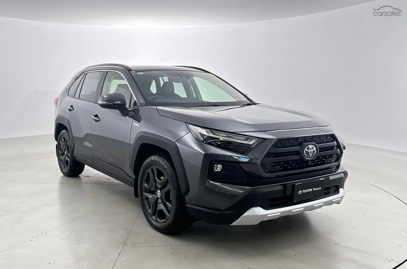 2022 Toyota RAV4 Image 1