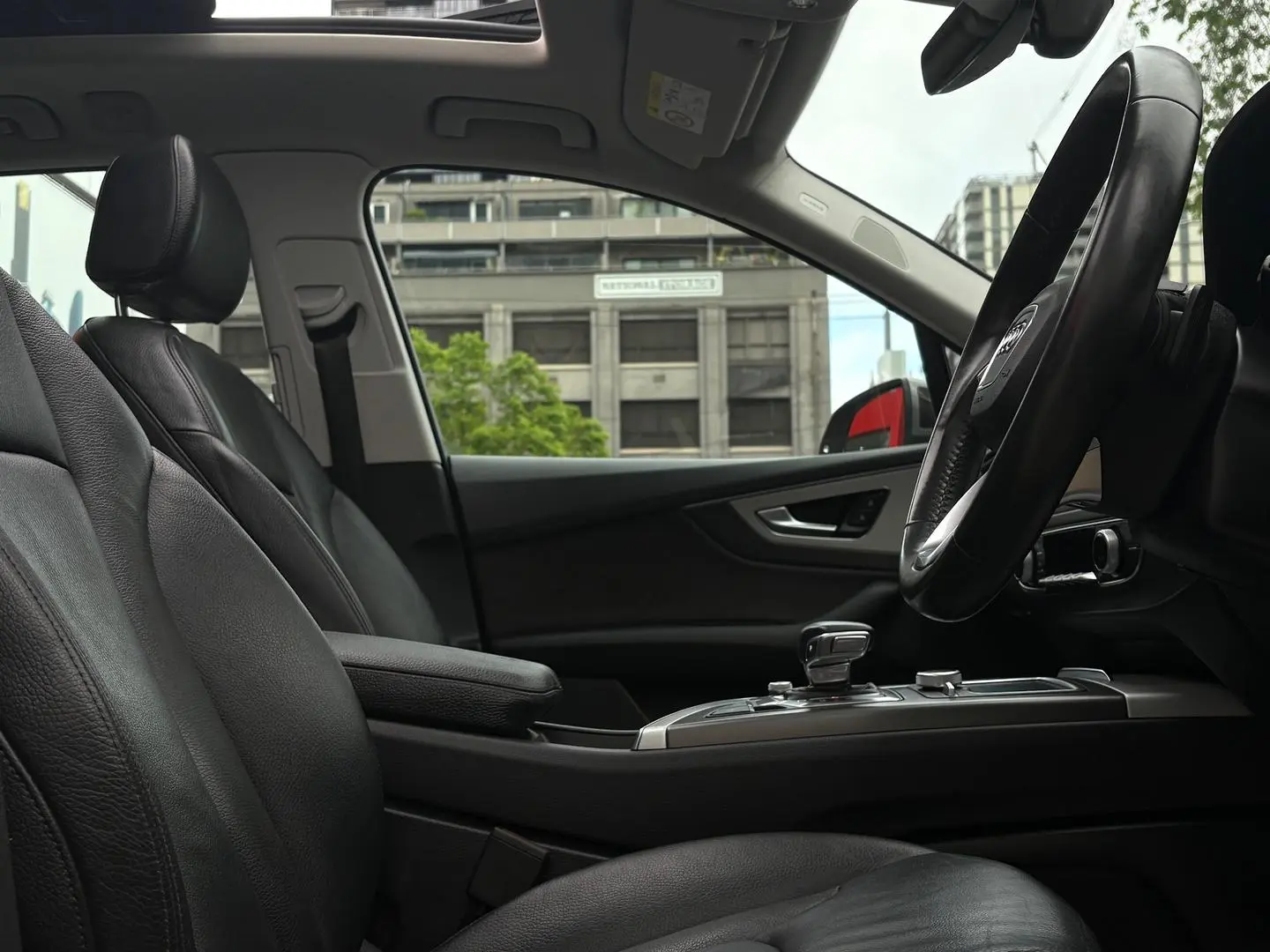 2017 Audi Q7 Gallery Image 12