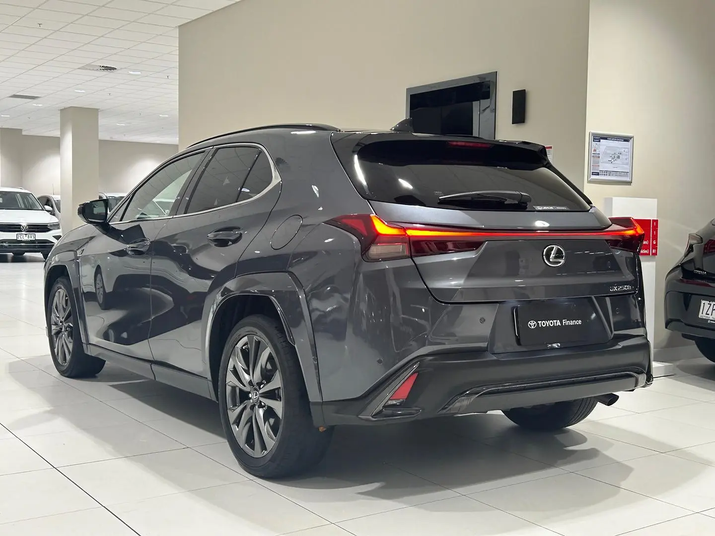 2023 Lexus UX Gallery Image 8