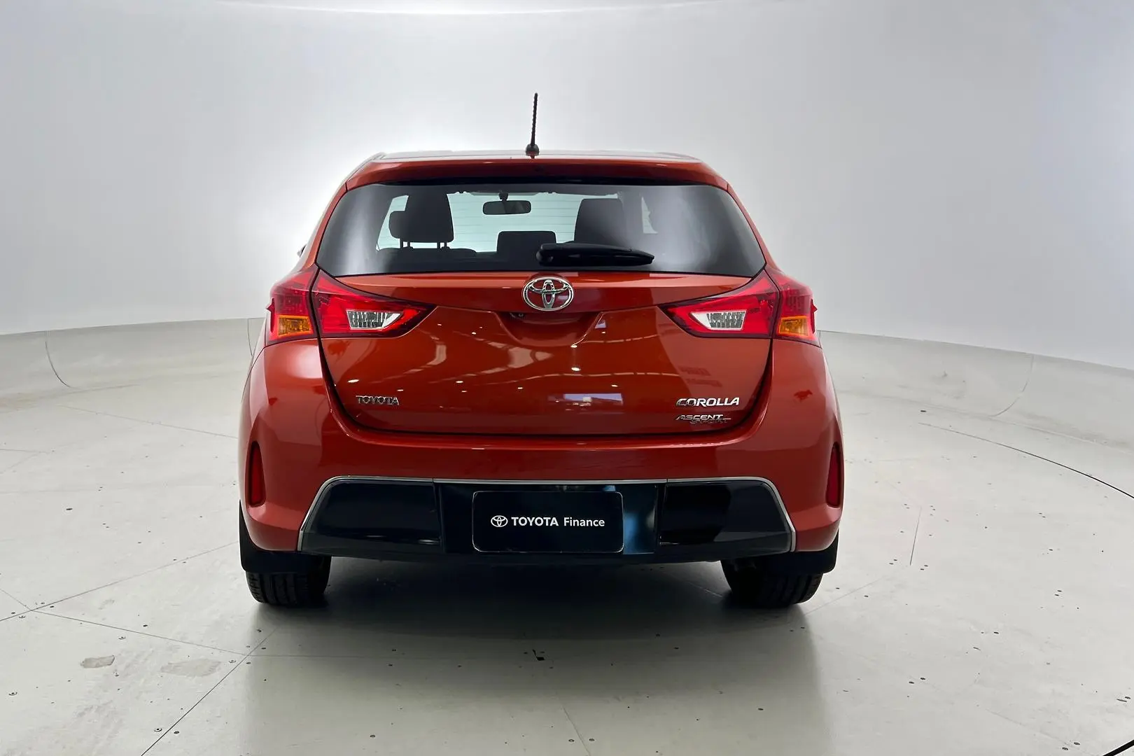 2014 Toyota Corolla Gallery Image 6