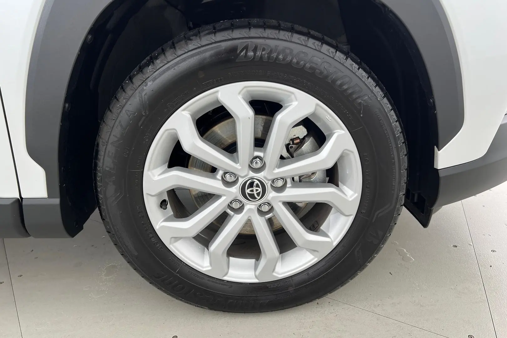 2022 Toyota Corolla Cross Gallery Image 21