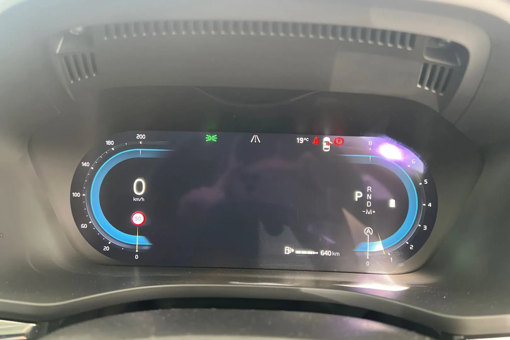 2021 Volvo XC60 Gallery Image 16