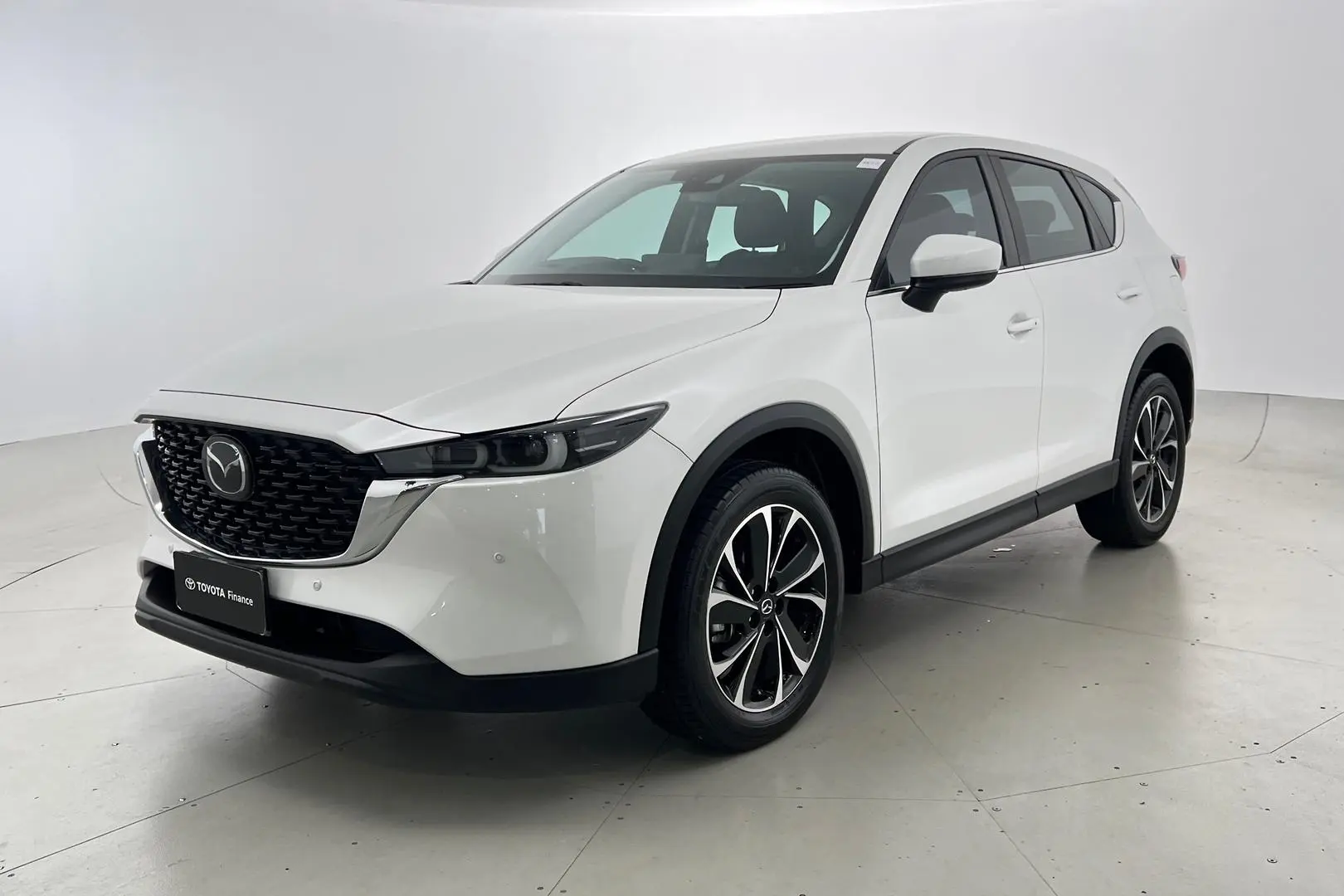2024 Mazda CX-5 Gallery Image 2