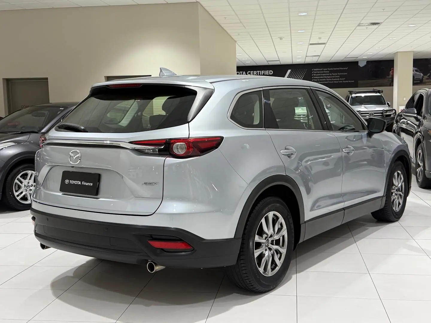 2017 Mazda CX-9 Gallery Image 10