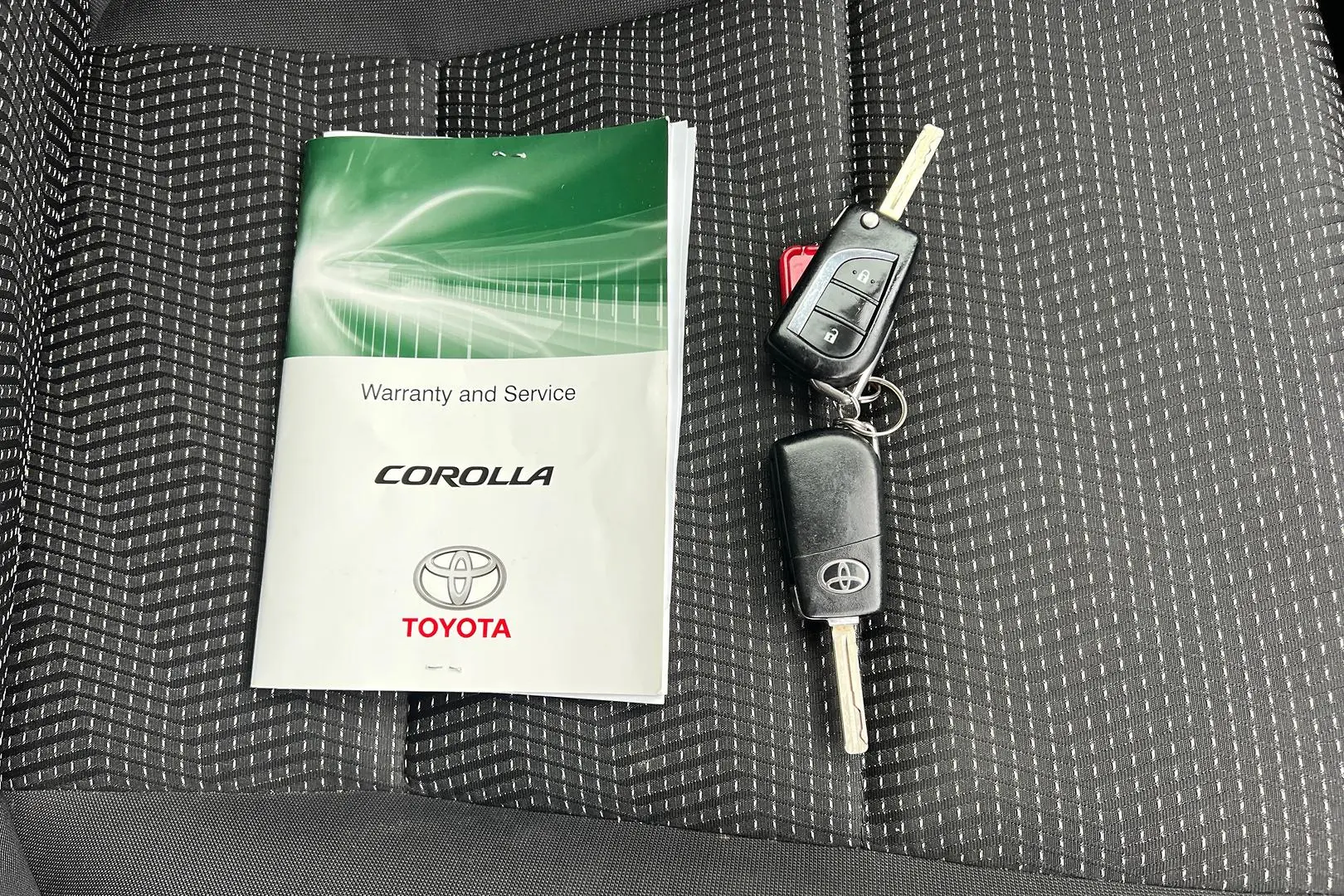 2016 Toyota Corolla Gallery Image 18
