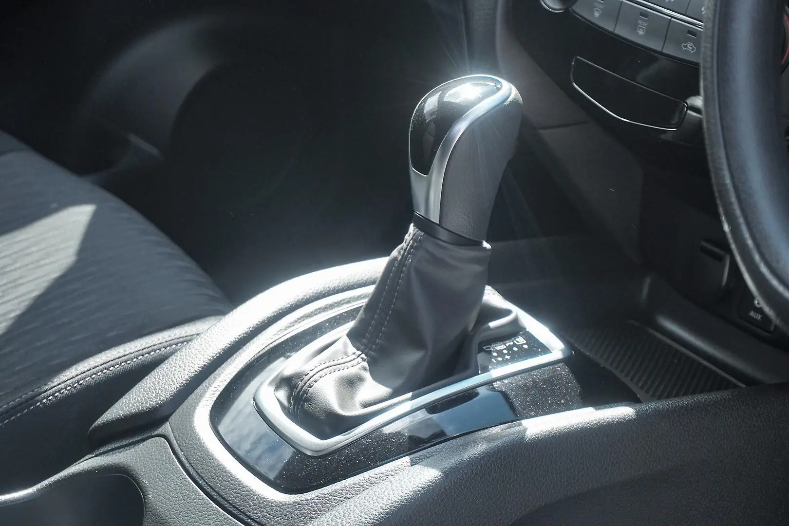 2017 Nissan X-TRAIL Gallery Image 15