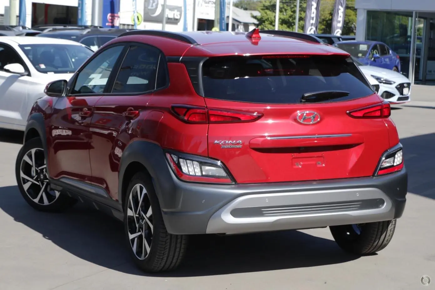 2022 Hyundai Kona Gallery Image 3