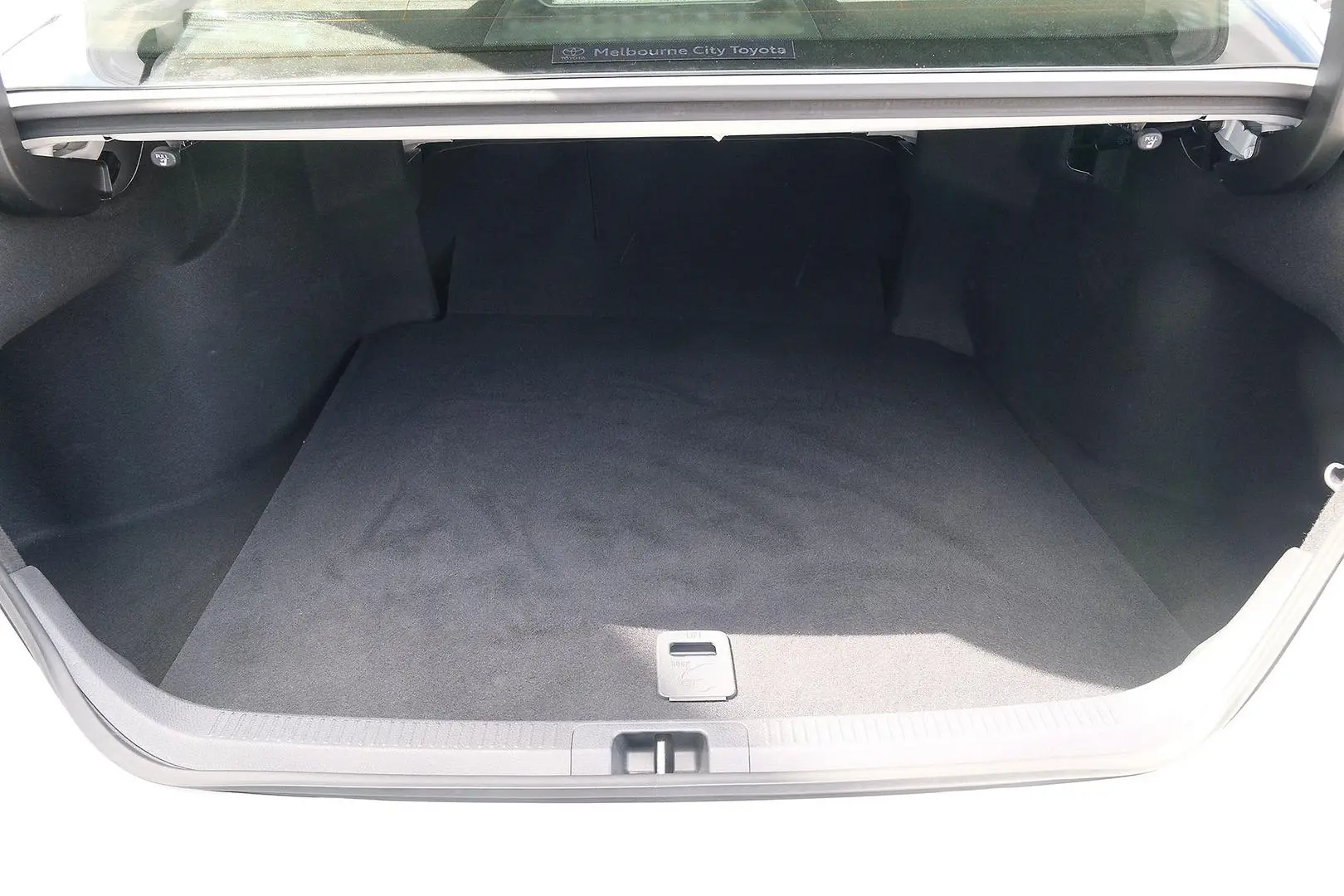 2024 Toyota Camry Gallery Image 10