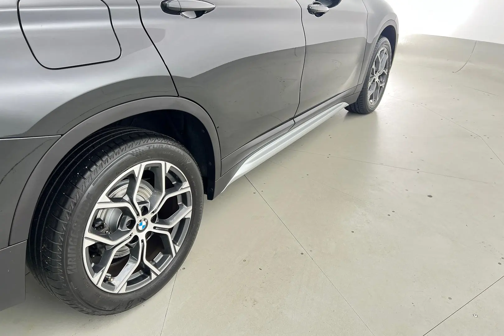 2021 BMW X1 Gallery Image 9