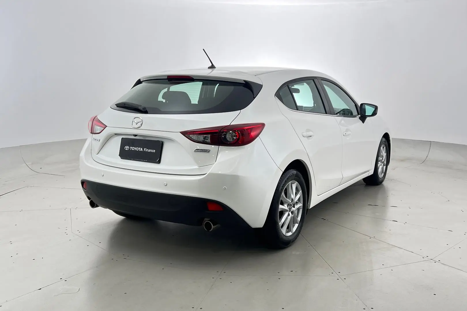2015 Mazda 3 Gallery Image 5