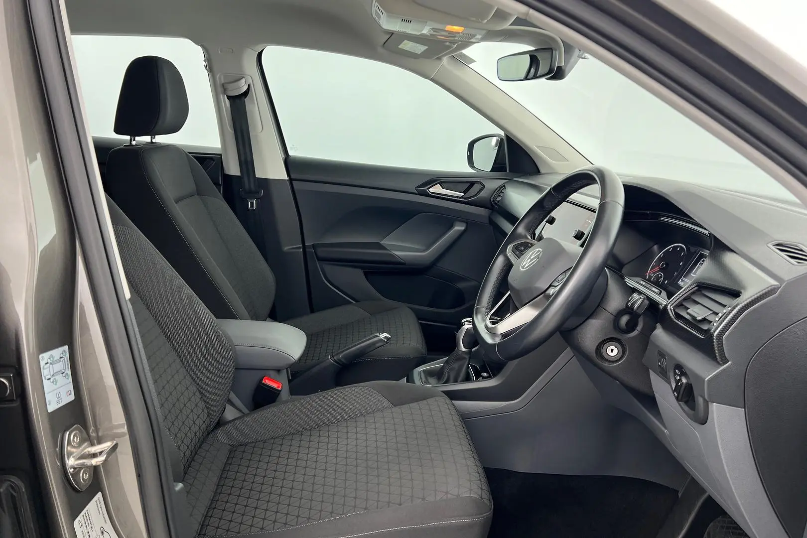 2021 Volkswagen T-Cross Gallery Image 14
