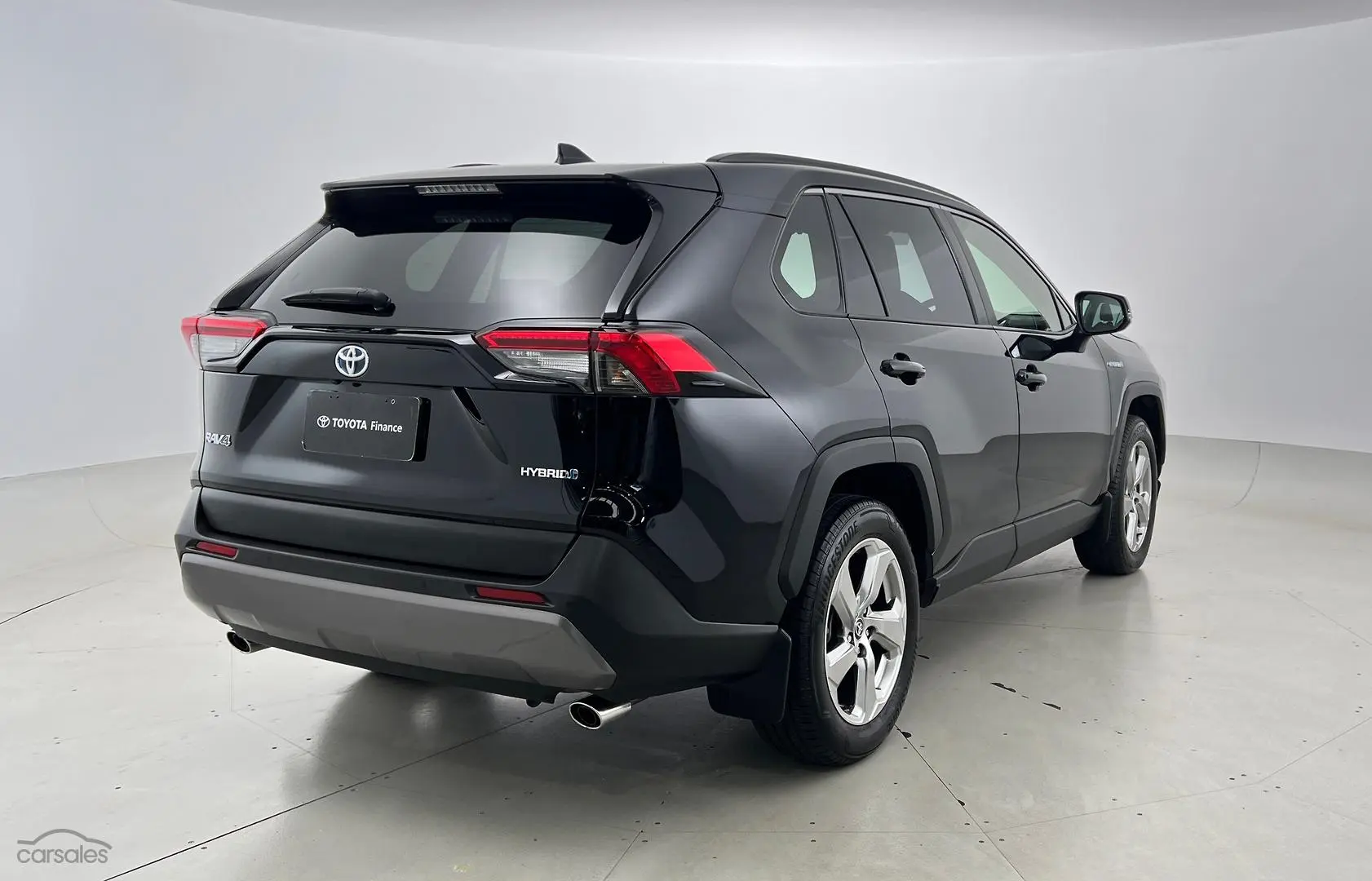 2019 Toyota RAV4 Image 4