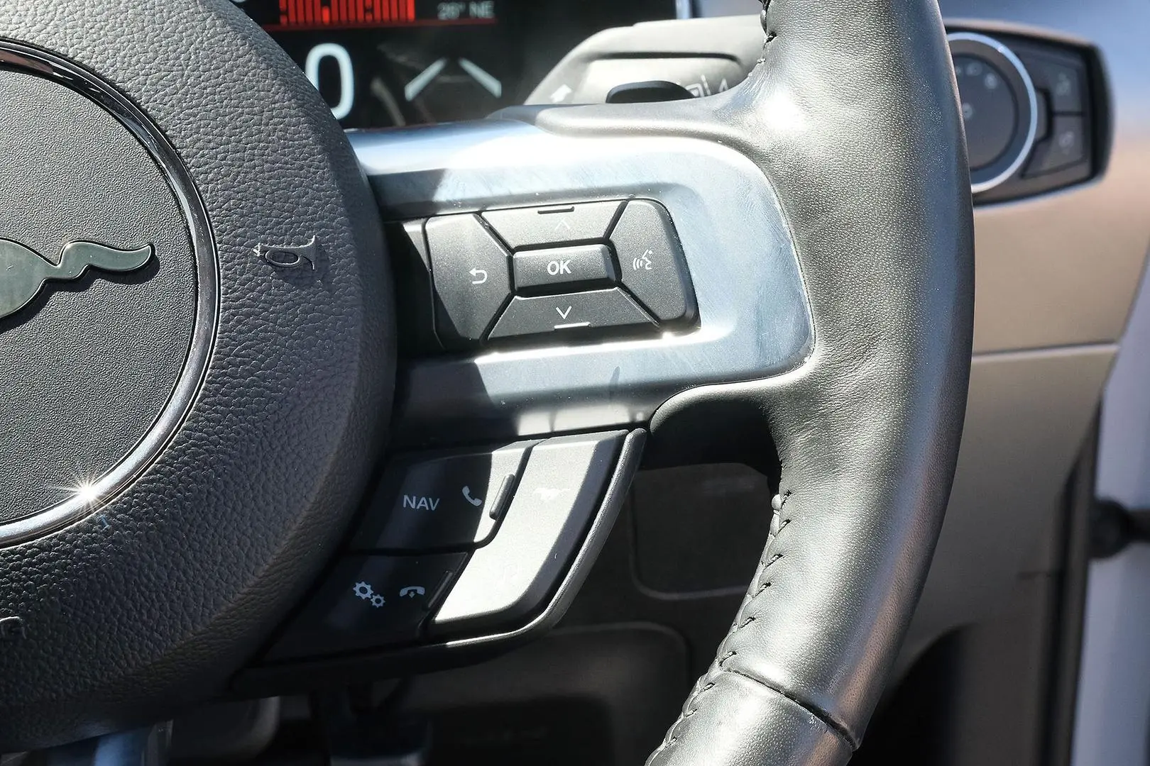 2021 Ford Mustang Gallery Image 13