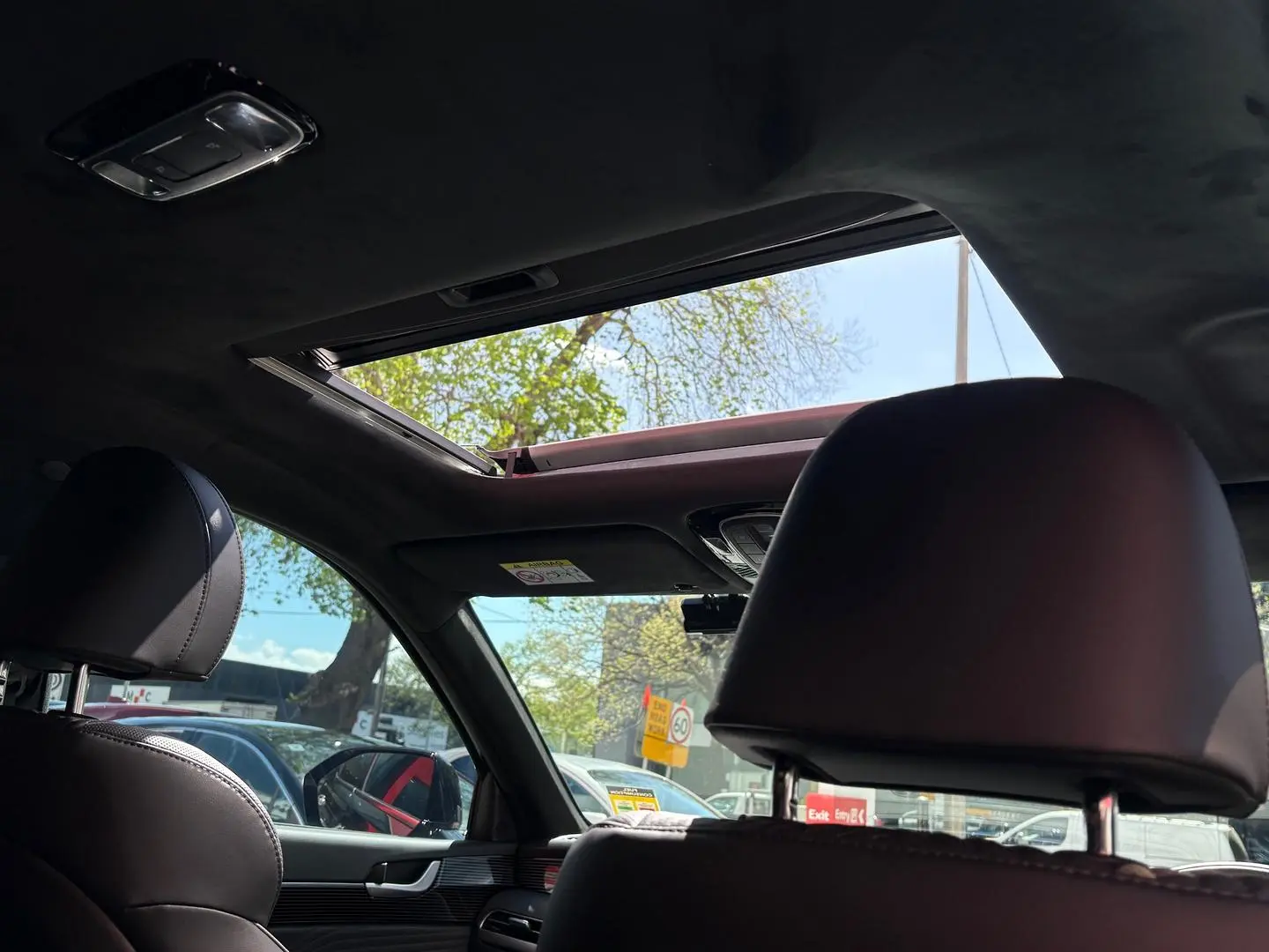 2023 Hyundai Palisade Gallery Image 2