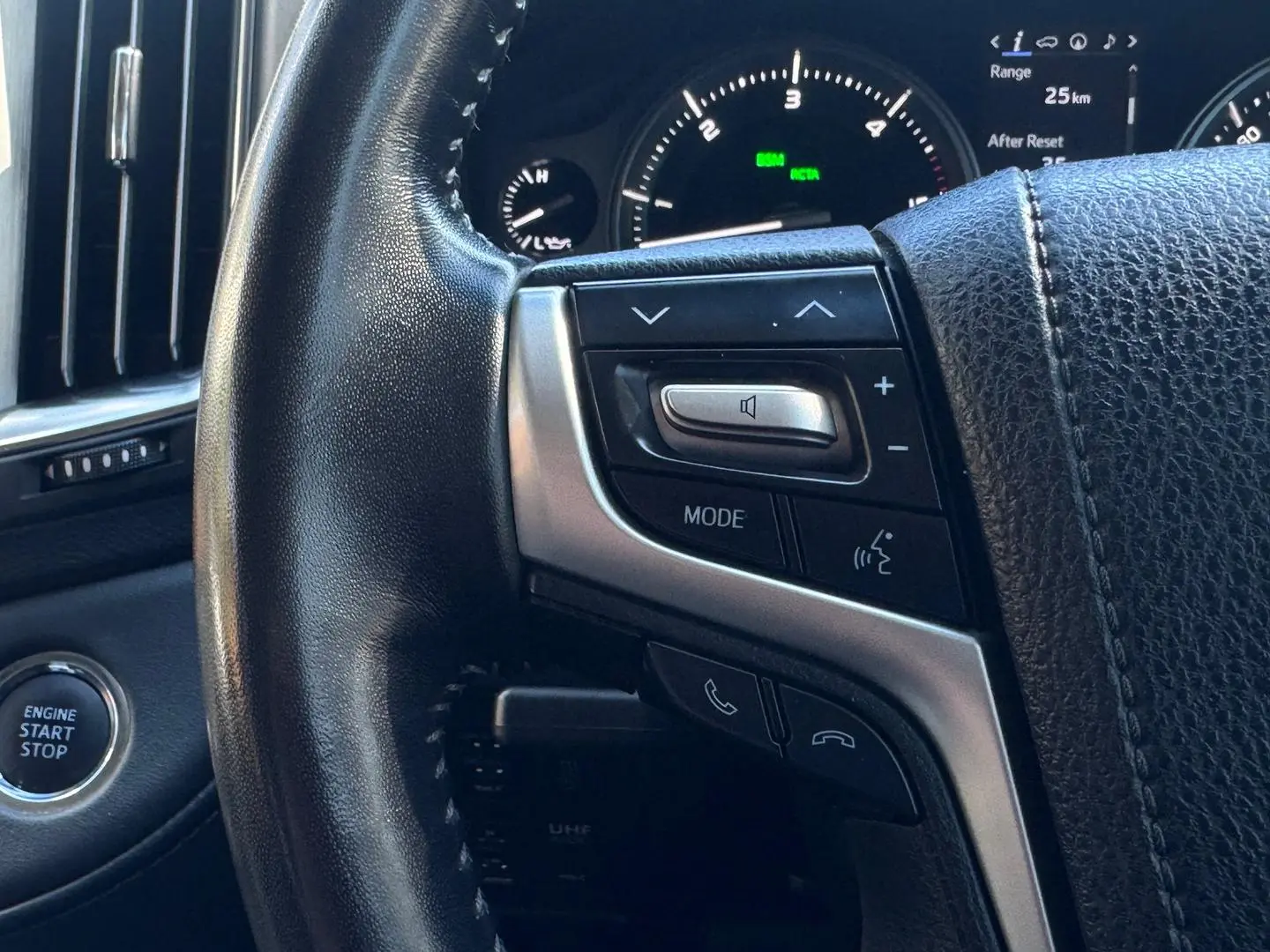 2021 Toyota Landcruiser Gallery Image 26