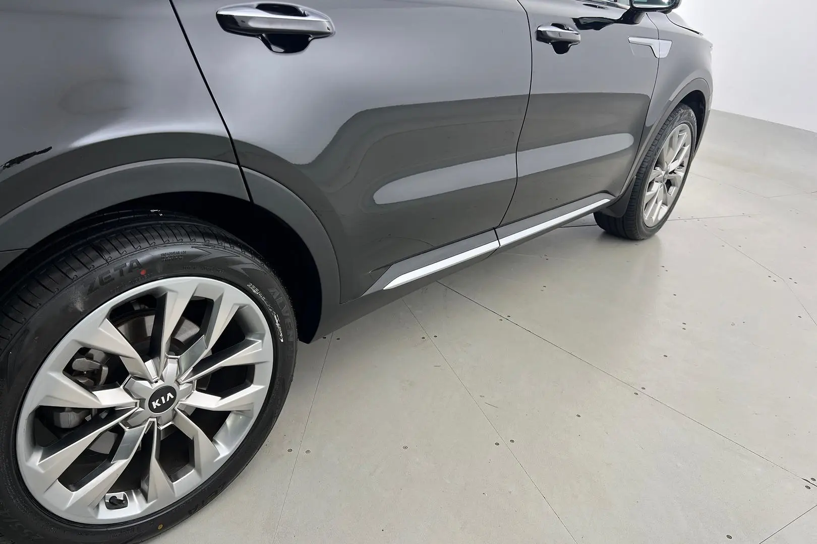 2020 Kia Sorento Gallery Image 5