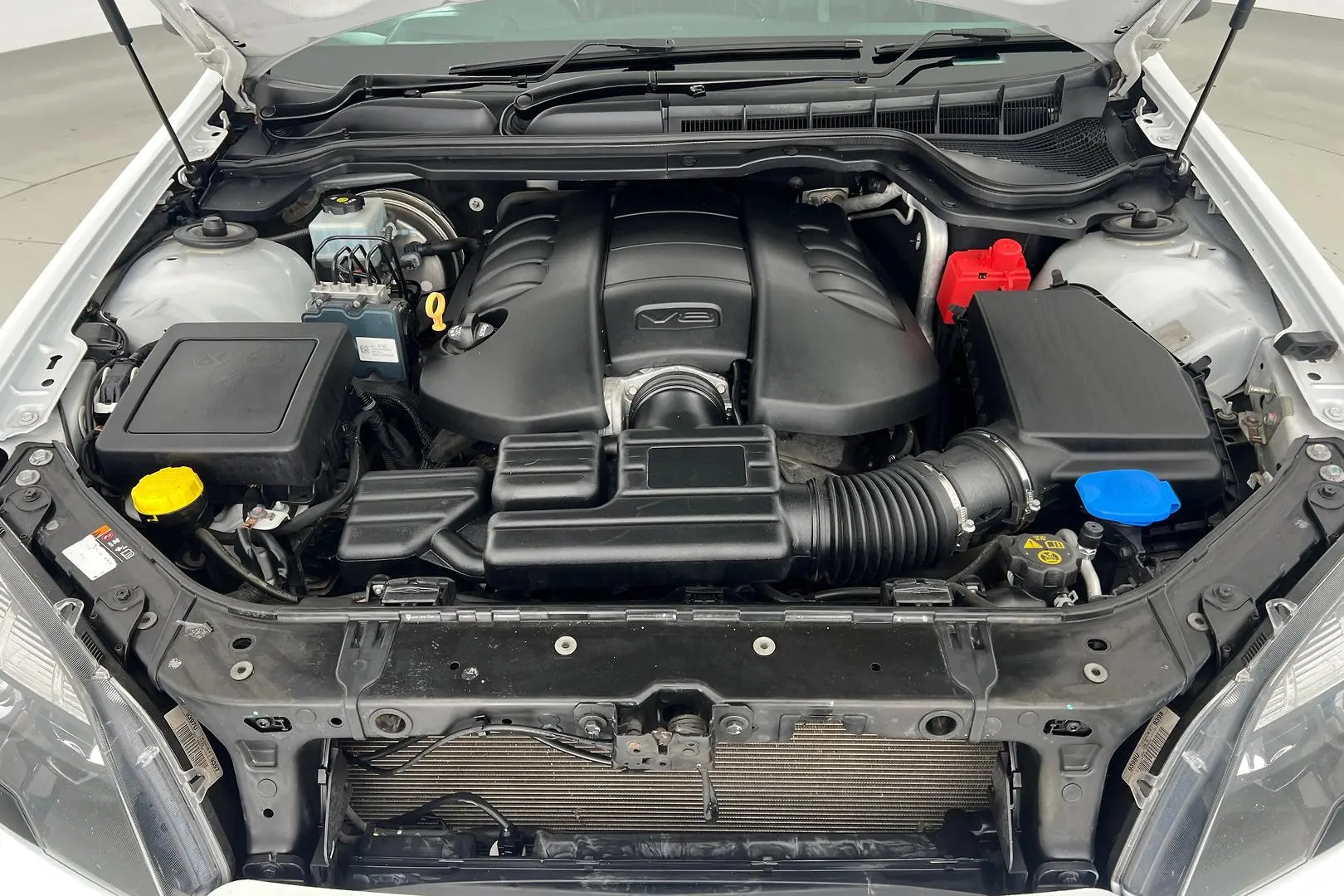 2016 Holden Caprice Gallery Image 21