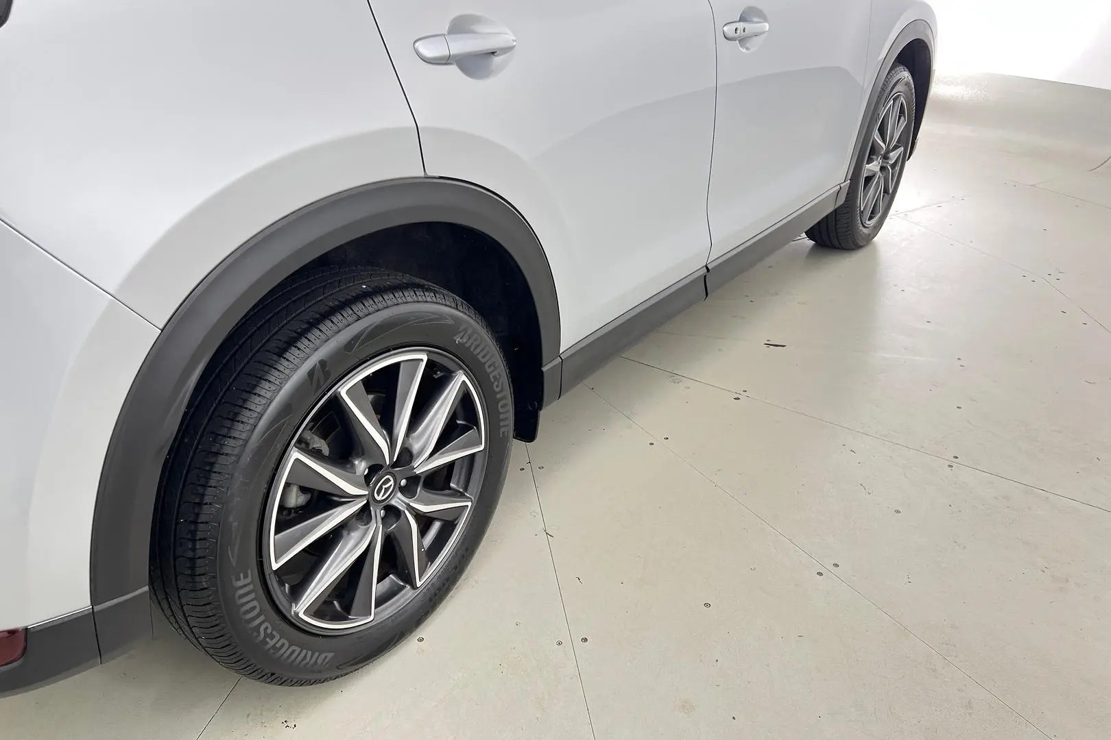 2017 Mazda CX-5 Gallery Image 12