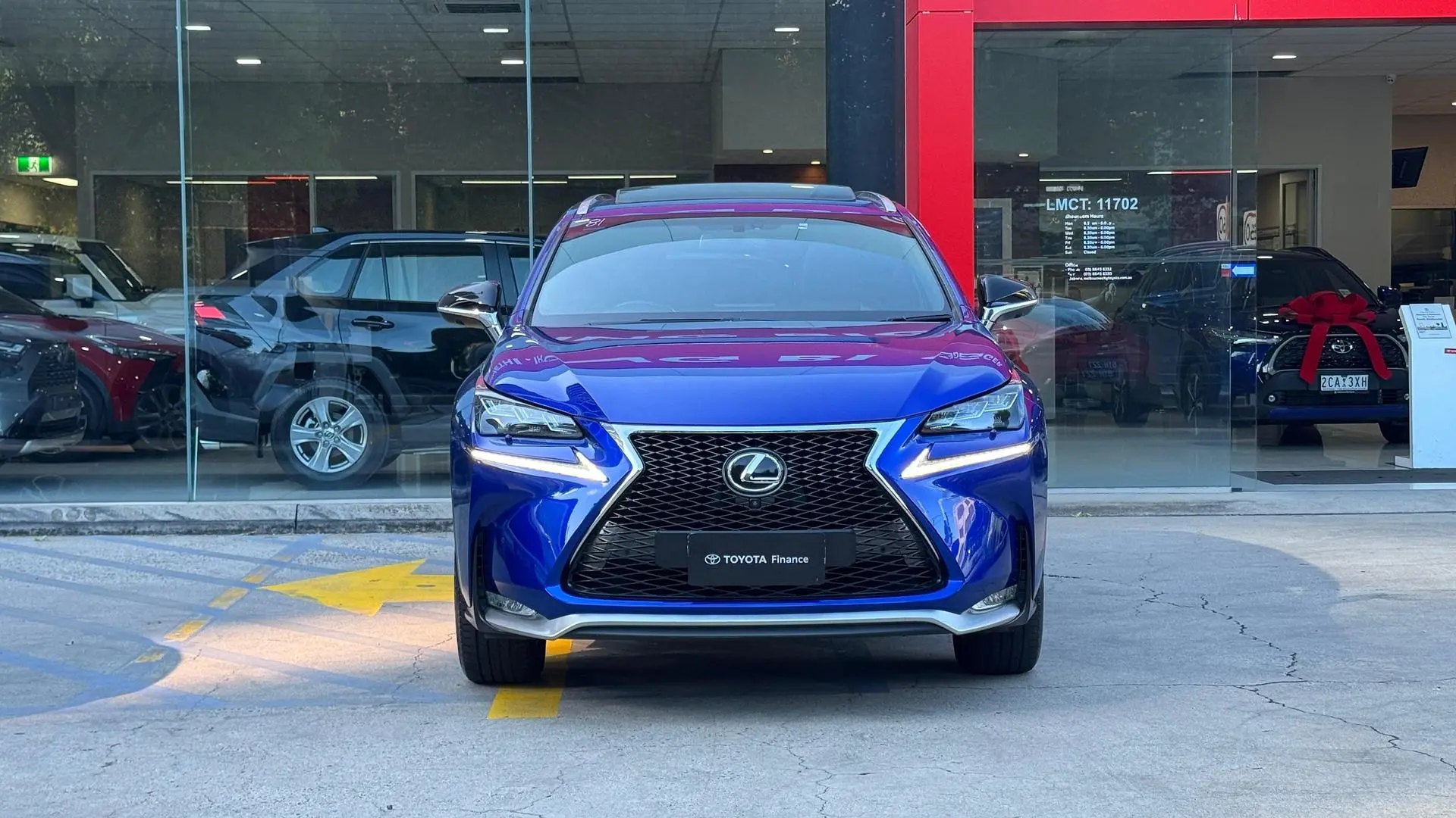 2017 Lexus Nx Gallery Image 11