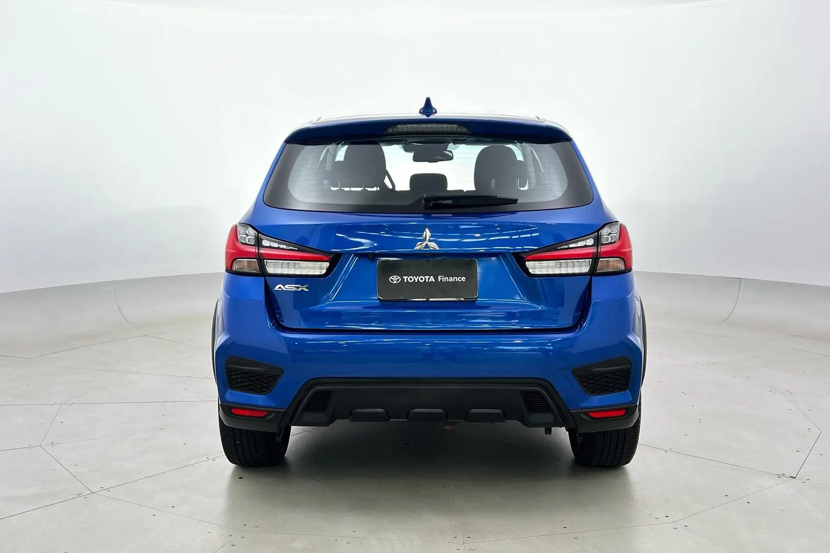 2019 Mitsubishi Asx Gallery Image 5