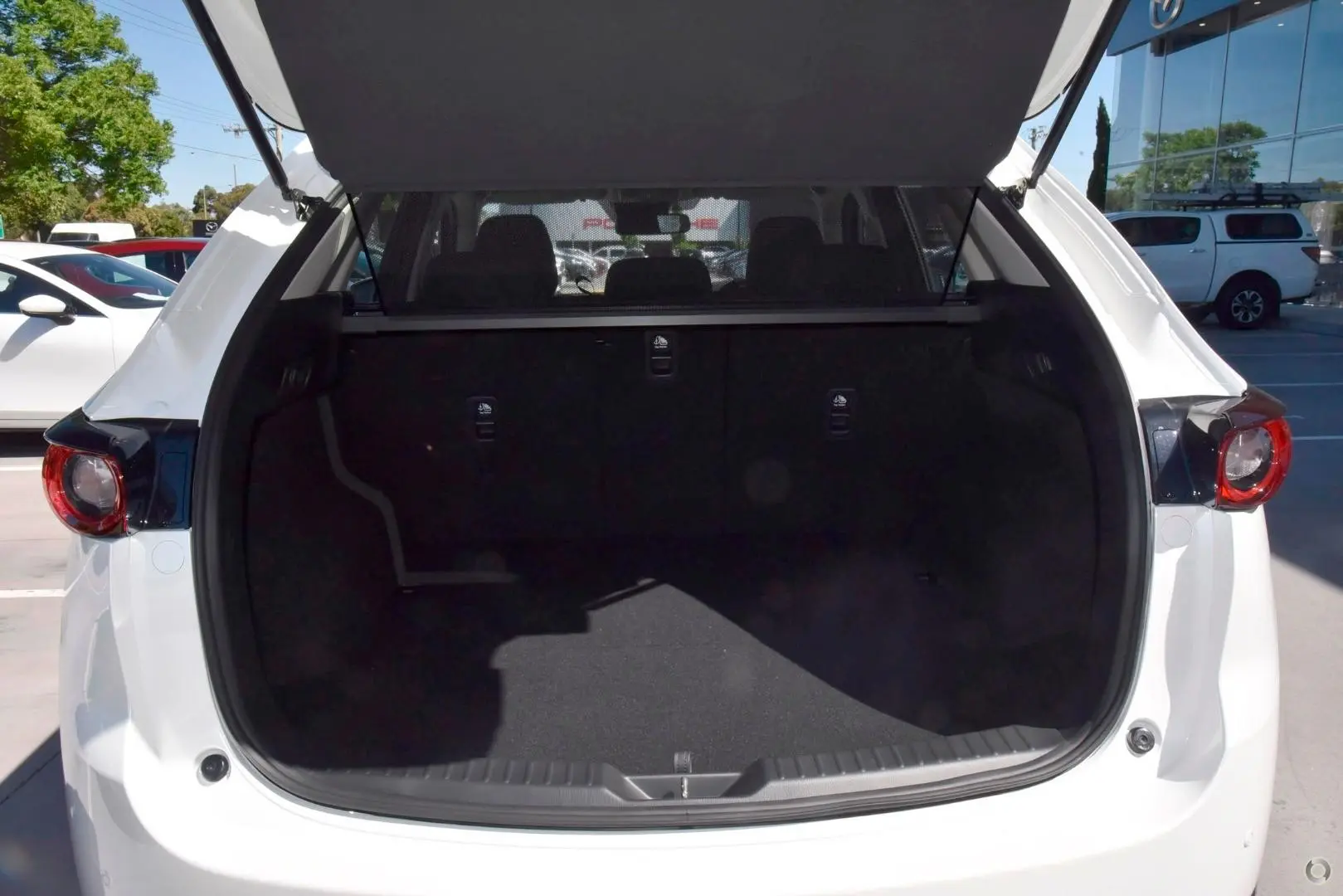 2021 Mazda CX-5 Gallery Image 7