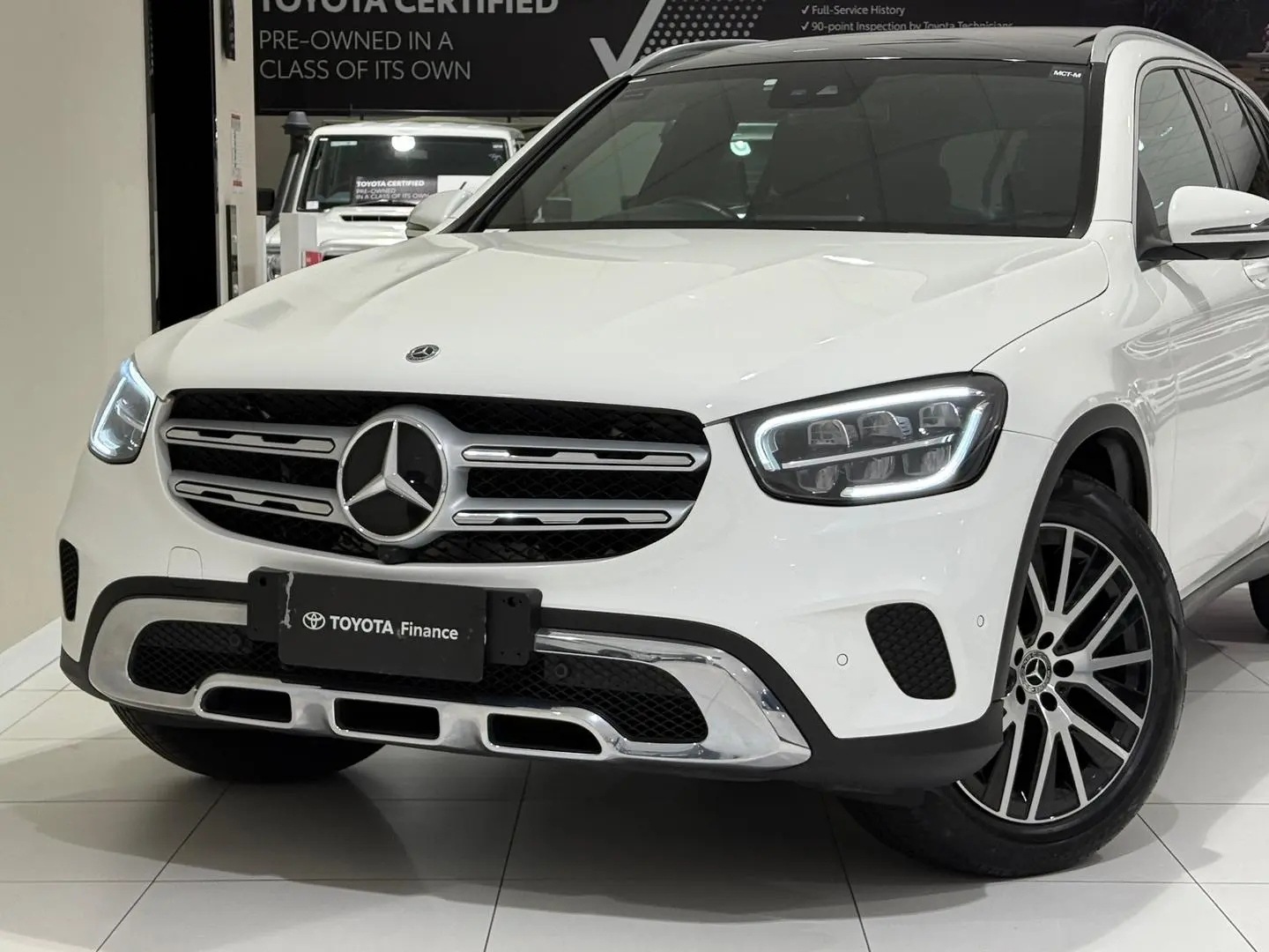 2021 Mercedes-Benz Glc-Class Gallery Image 7