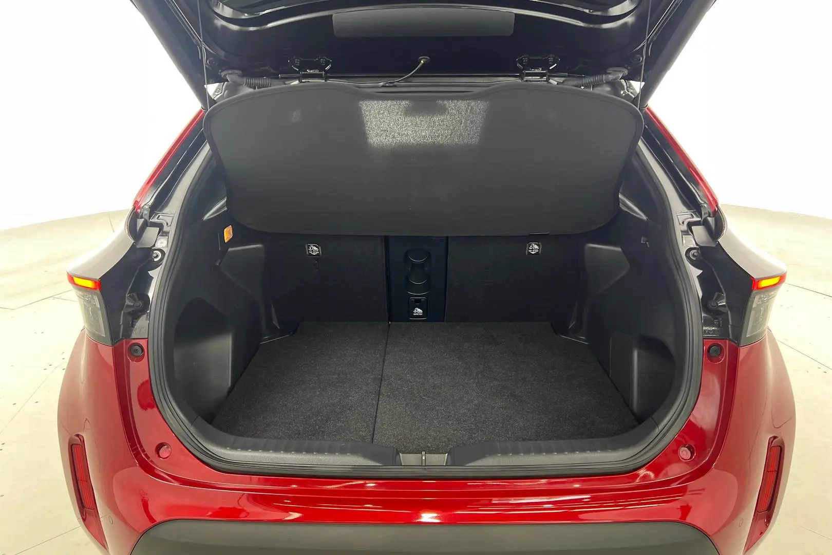 2023 Toyota Yaris Cross Gallery Image 11