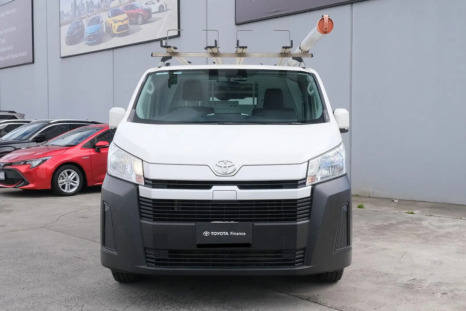 2021 Toyota Hiace Gallery Image 3