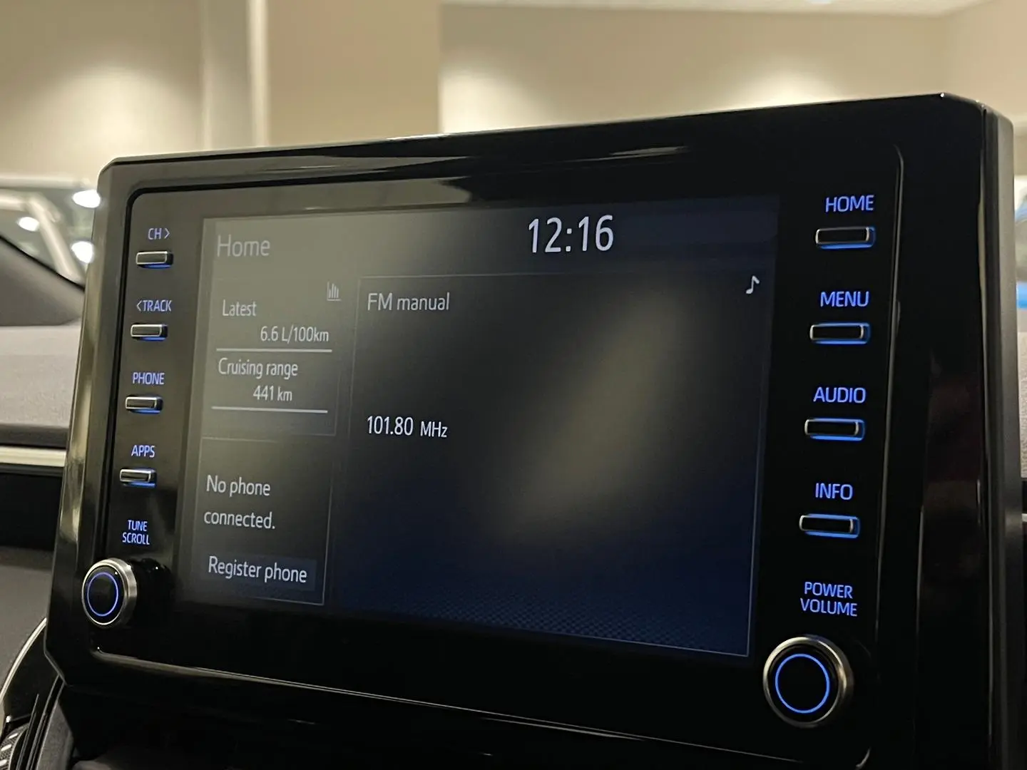 2021 Toyota Corolla Gallery Image 16