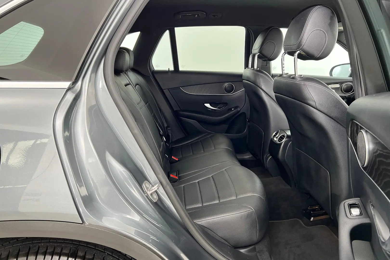 2019 Mercedes-Benz Glc-Class Gallery Image 18