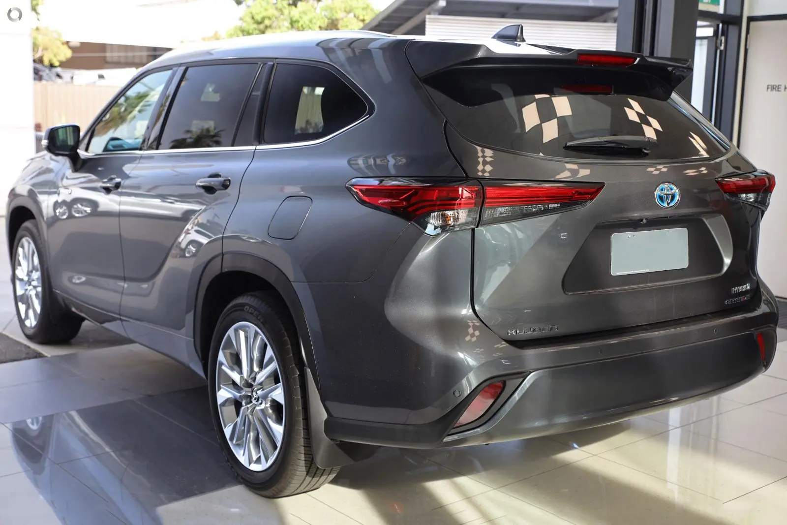 2024 Toyota Kluger Gallery Image 4